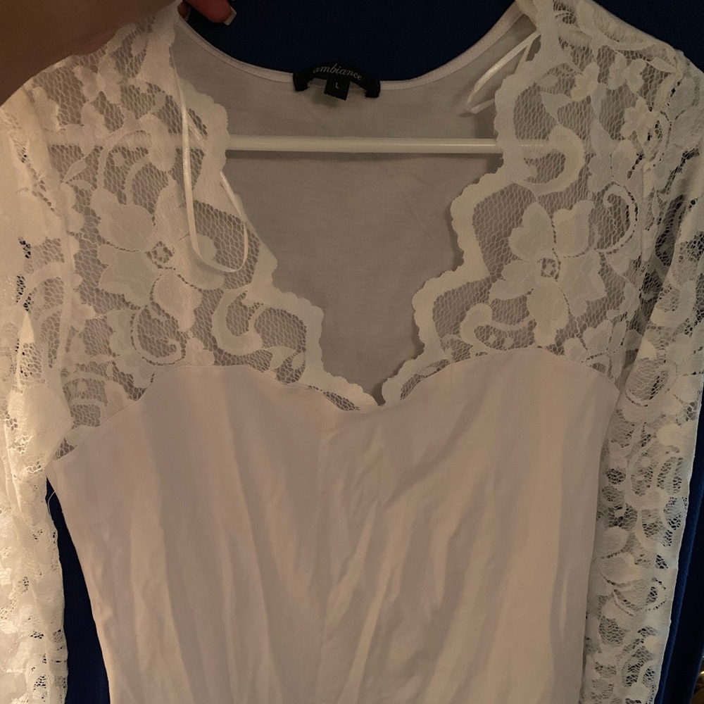 Long sleeve white blouse!